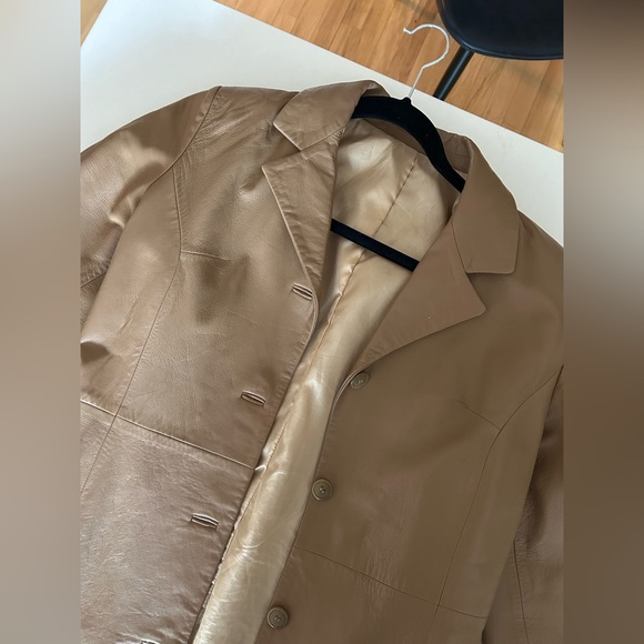 Vintage Camel Leather Coat - Picture 2 of 5